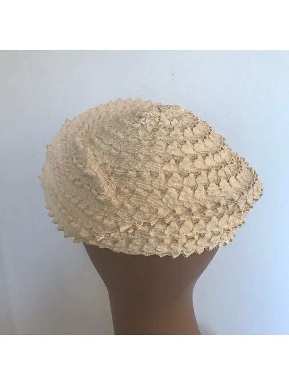 Vintage Grosgrain Ribbon Beret: Cream Knubby Slouchy Hat